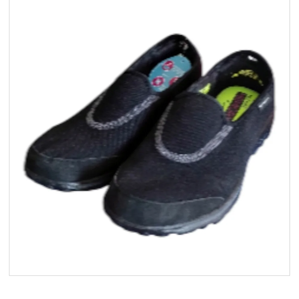 Skechers 13756 Memory Form Fit Resalyre Black Slip-On Walking Shoes 8.5 M